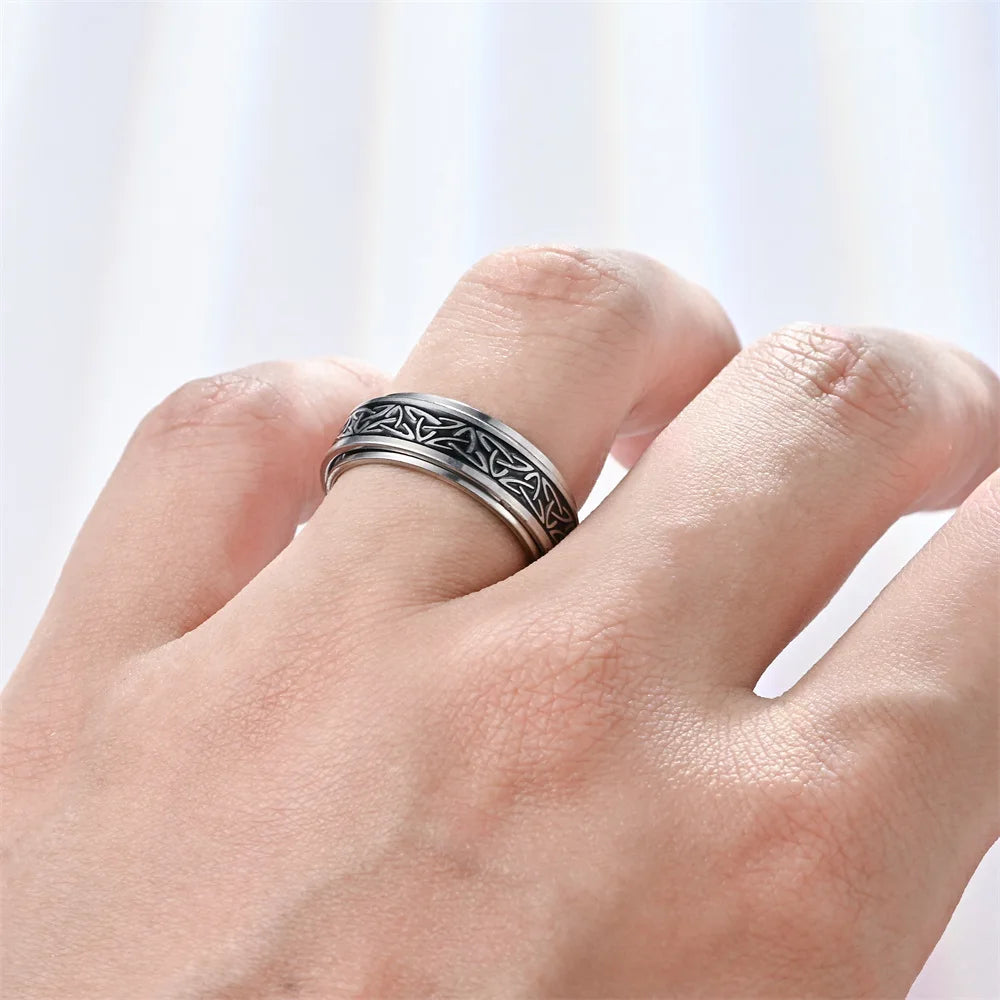 Spinner Illustration Ring, Celtic Knot - Silver